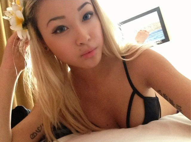 Chinese hottie Emily Mei from LA â€“ SimplySxy
