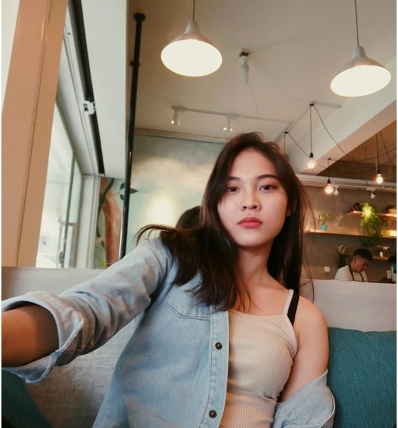 Blogger & Instagrammer Angelle